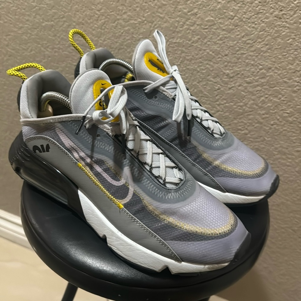 Nike Air Max 2090